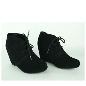 Dolce Vita black suede wedges